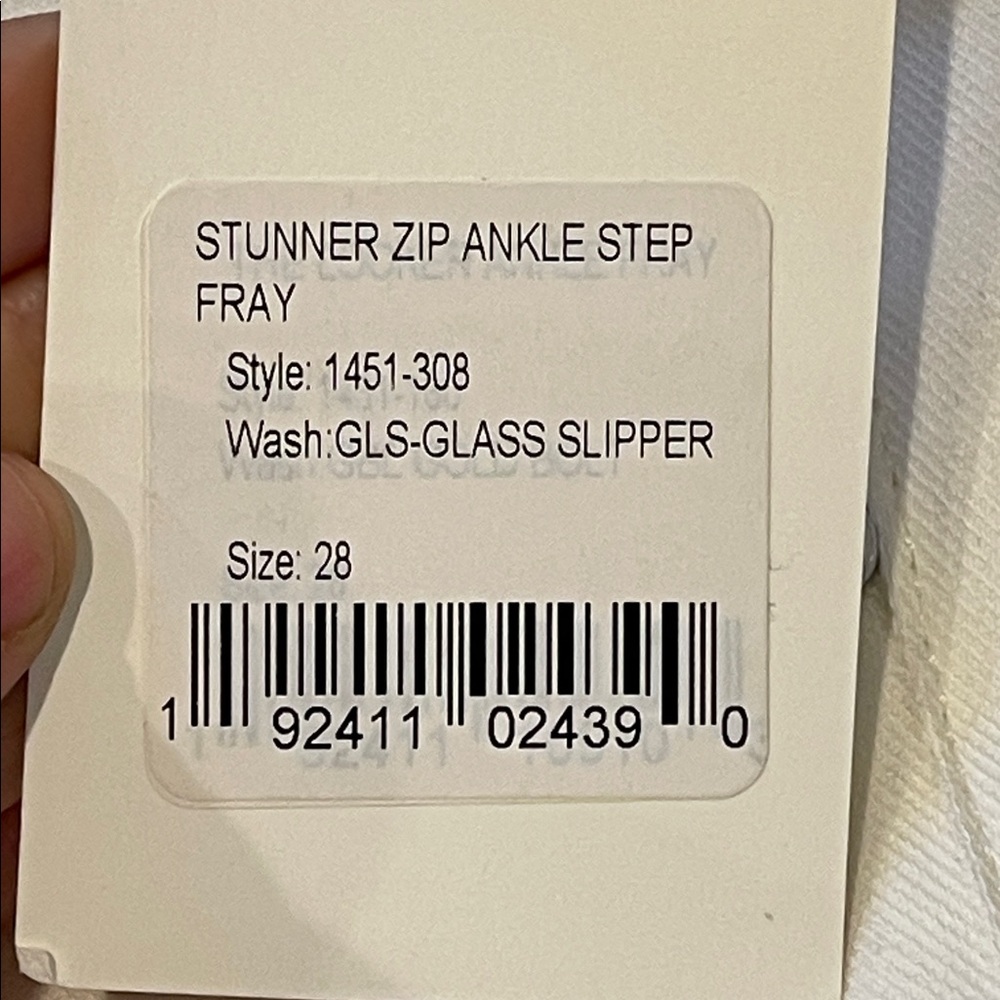 Mother Stunner Zip Ankle Step Fray Jeans Glass Slipper Wash Size 28 NWT White - Picture 4 of 10
